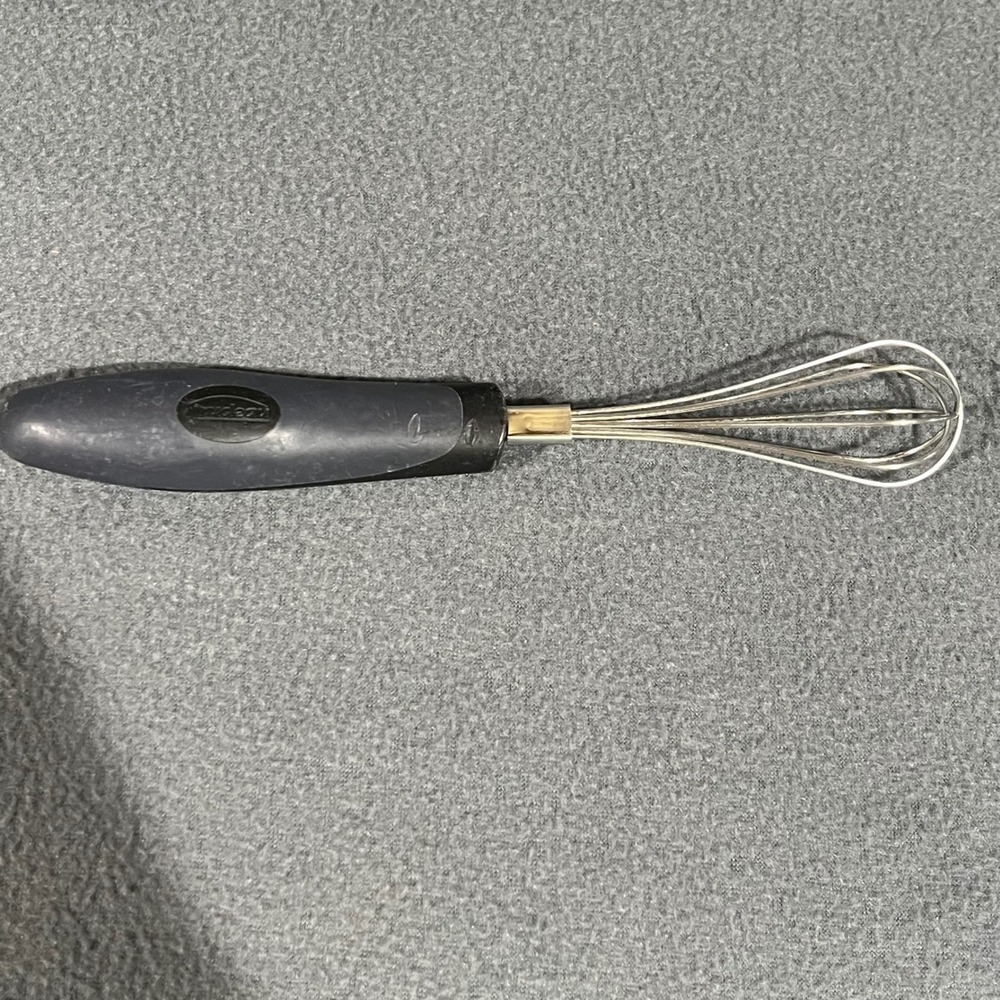 Trudeau Wire Whisk Kitchen Utensil Baking Cooking Gadget Egg Beater Tool